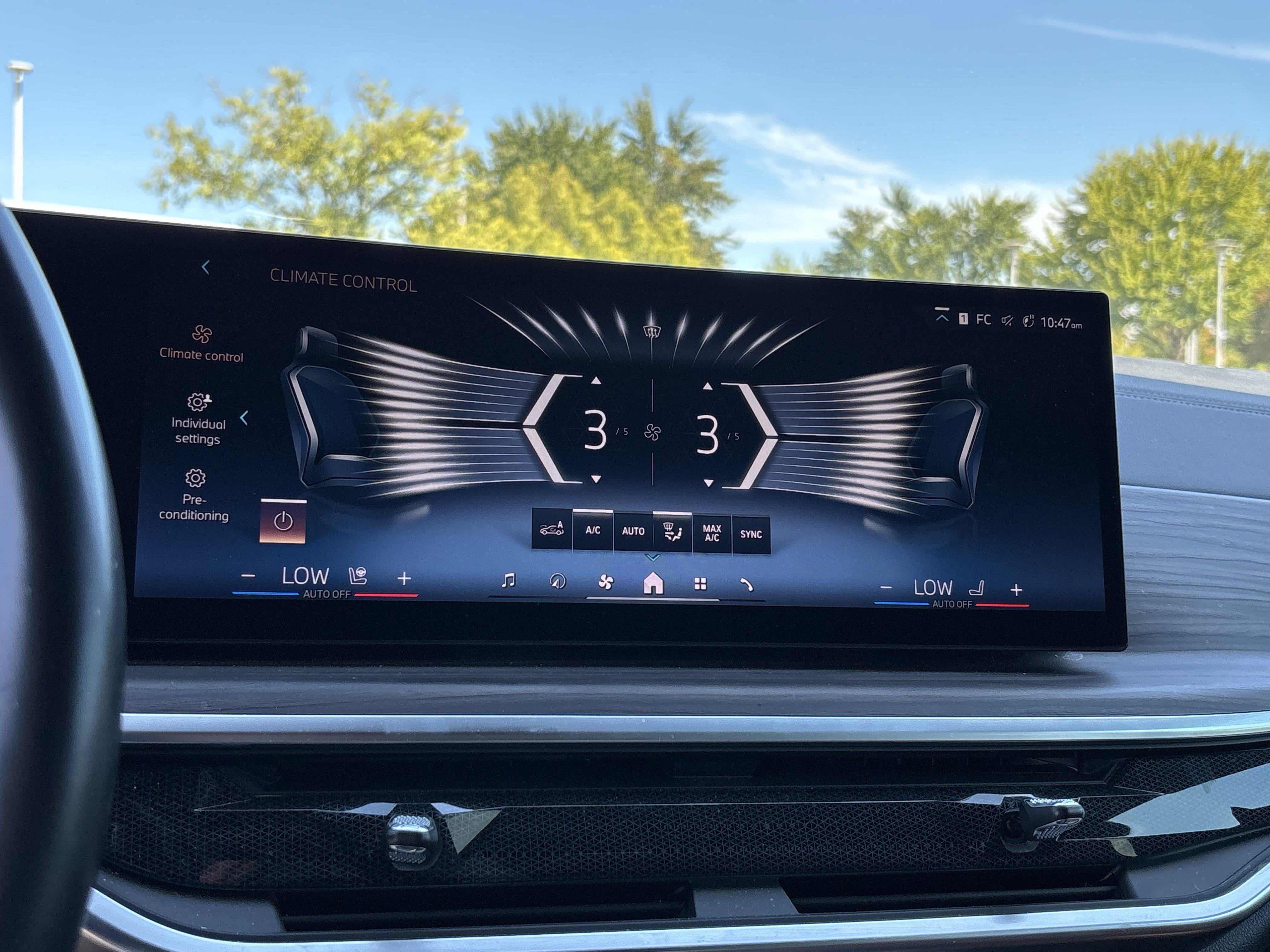 Certified 2024 BMW X5 xDrive40i w/ M Sport Package AWD/4WD image 29