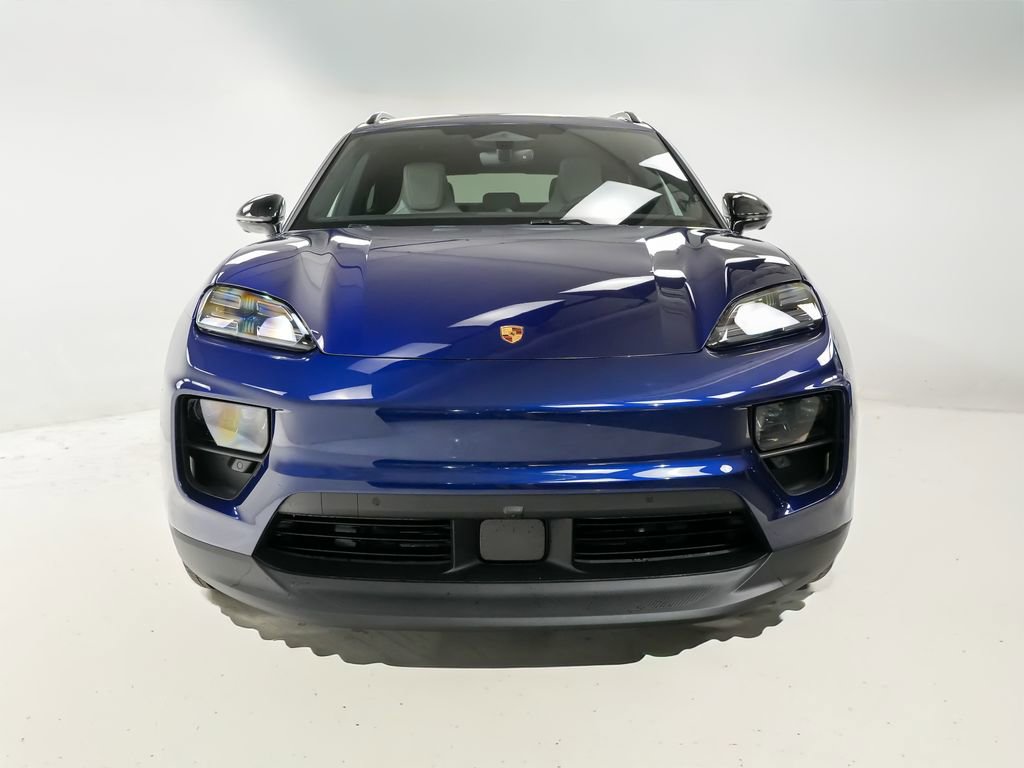 New 2026 Porsche Macan 4 Electric image 6