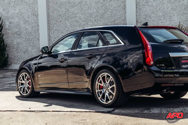 Used 2014 Cadillac CTS V RWD image 52