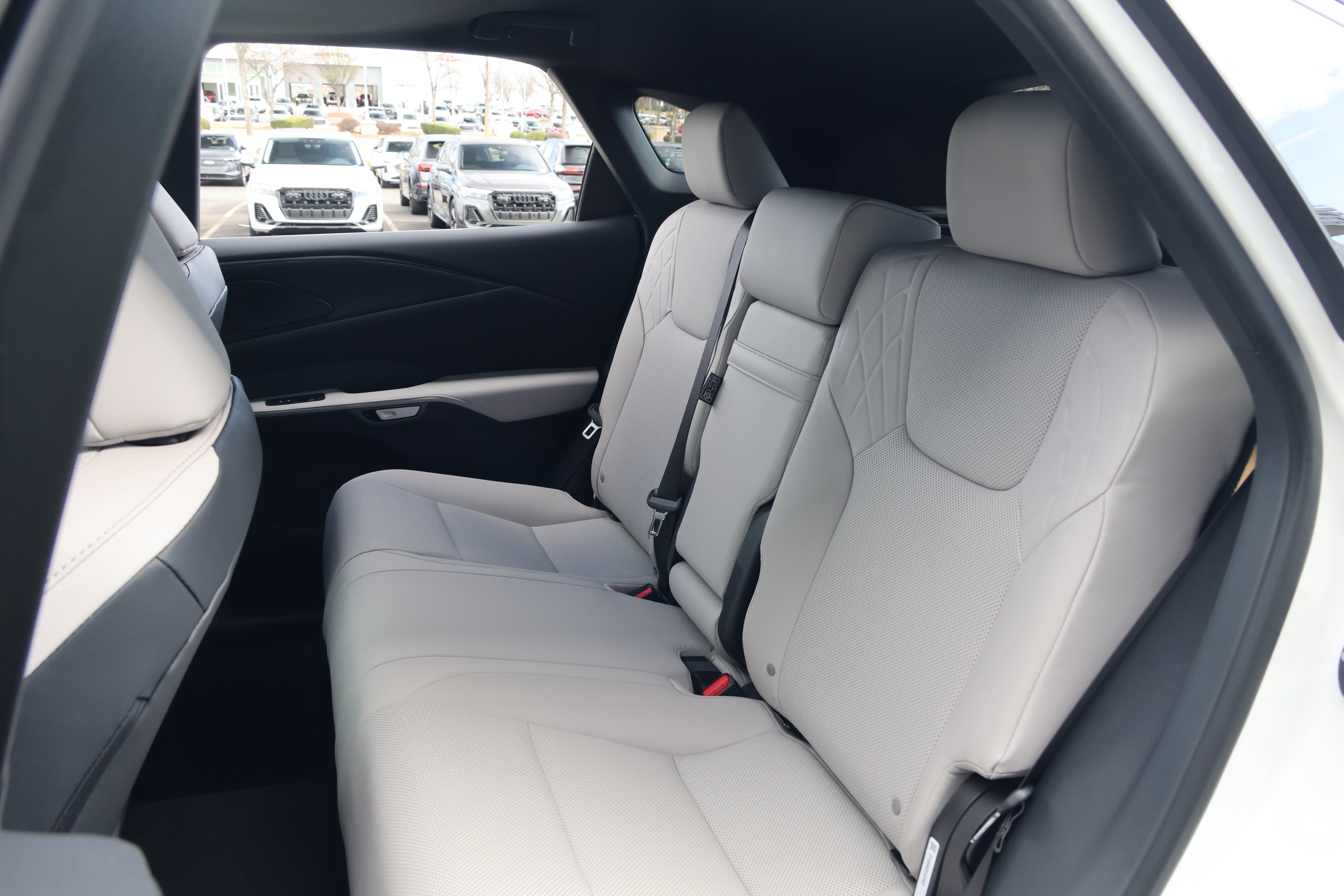 New 2026 Lexus RX 350 FWD image 33