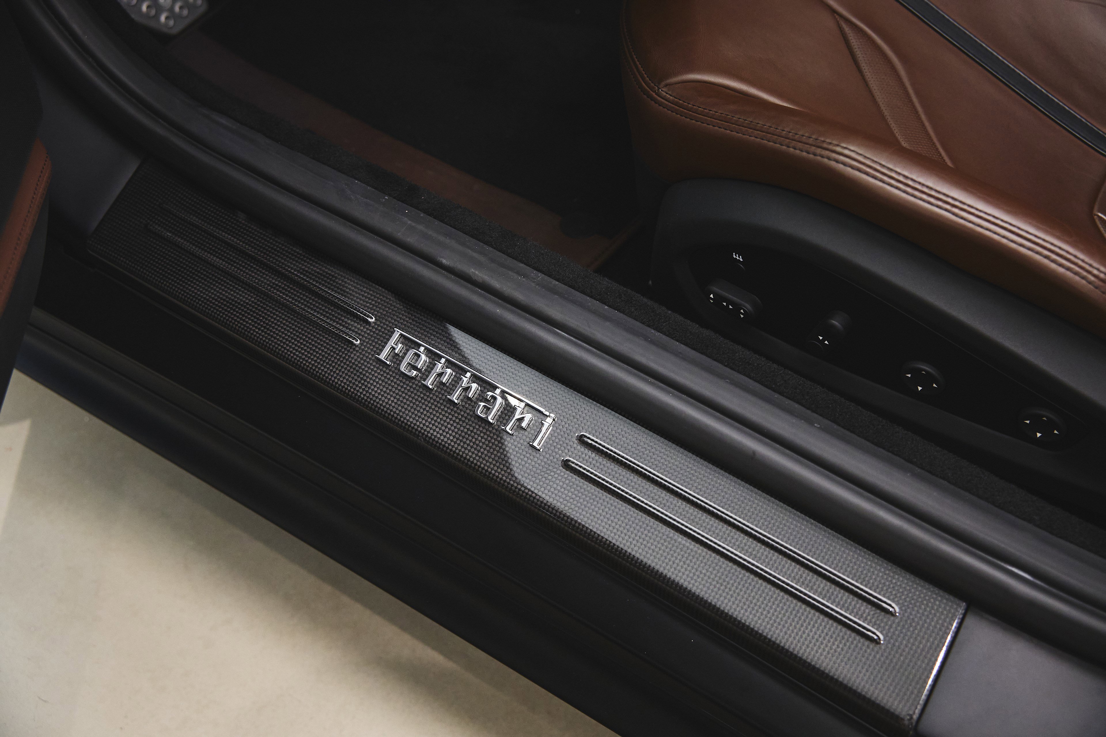 Used 2022 Ferrari 812 GTS image 29