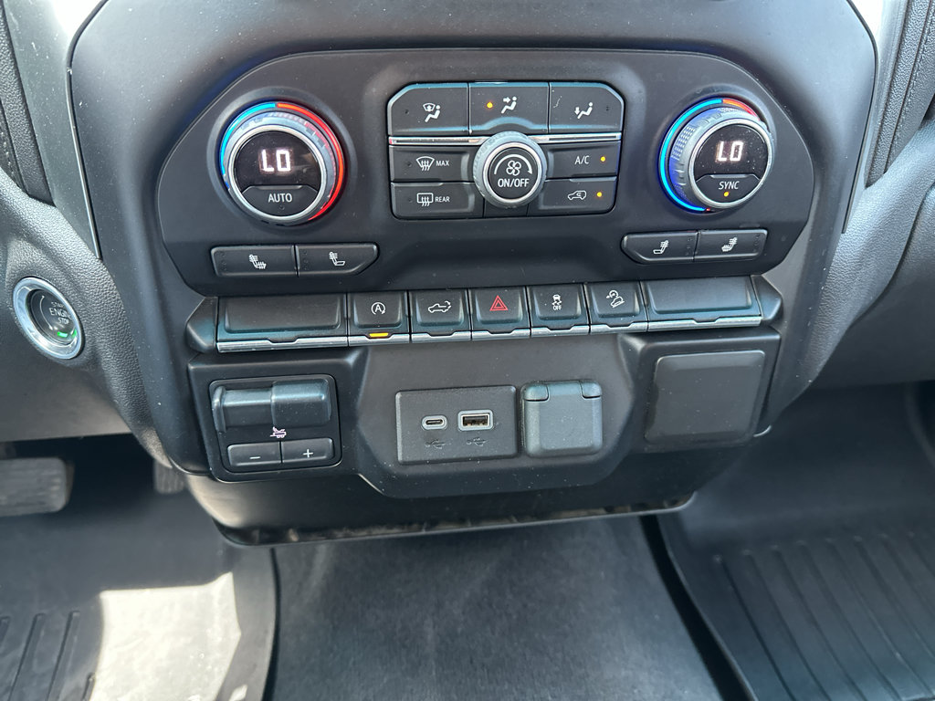 Used 2020 Chevrolet Silverado 1500 LT w/ All-Star Edition AWD/4WD image 25