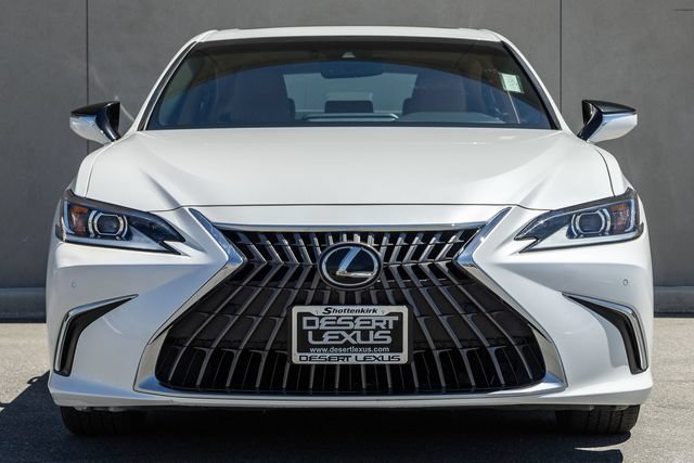 Used 2022 Lexus ES 350 w/ Premium Package FWD image 2