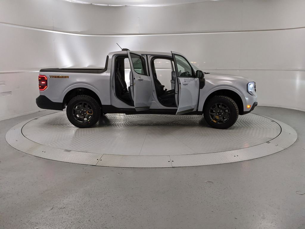 New 2026 Ford Maverick Tremor image 8
