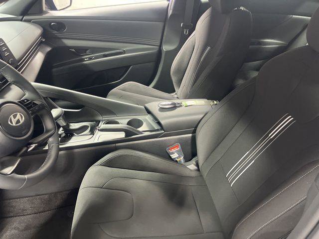 New 2026 Hyundai Elantra Sport image 8