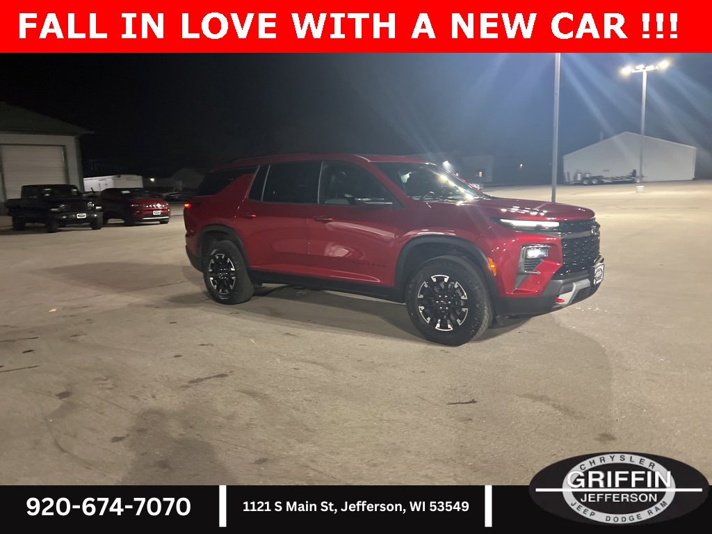 Used 2024 Chevrolet Traverse Z71 w/ Enhanced Driving Package image 7