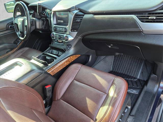 Used 2019 Chevrolet Suburban Premier w/ Premier Plus Edition AWD/4WD image 23