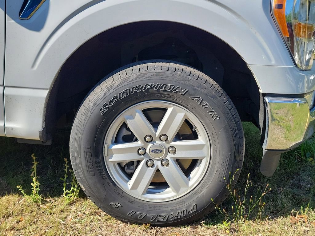 Used 2021 Ford F150 XLT w/ Equipment Group 301A Mid AWD/4WD image 8