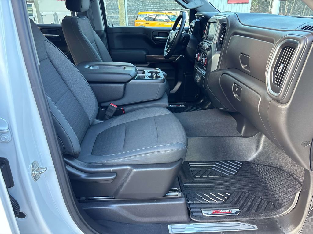 Used 2019 Chevrolet Silverado 1500 LT w/ Convenience Package image 17