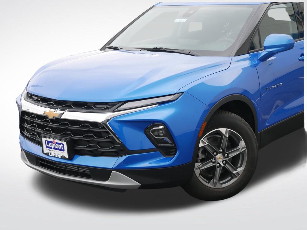 New 2026 Chevrolet Blazer LT w/ Convenience Package AWD/4WD image 28