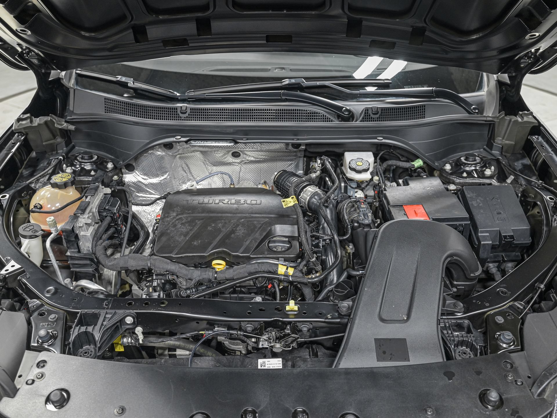 Used 2025 Chevrolet Trax LS FWD image 12