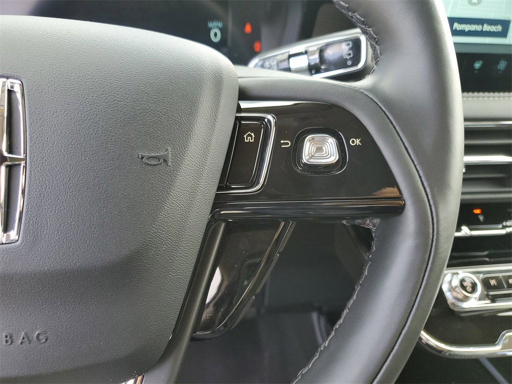 New 2026 Lincoln Corsair Reserve w/ Jet Appearance Package image 25