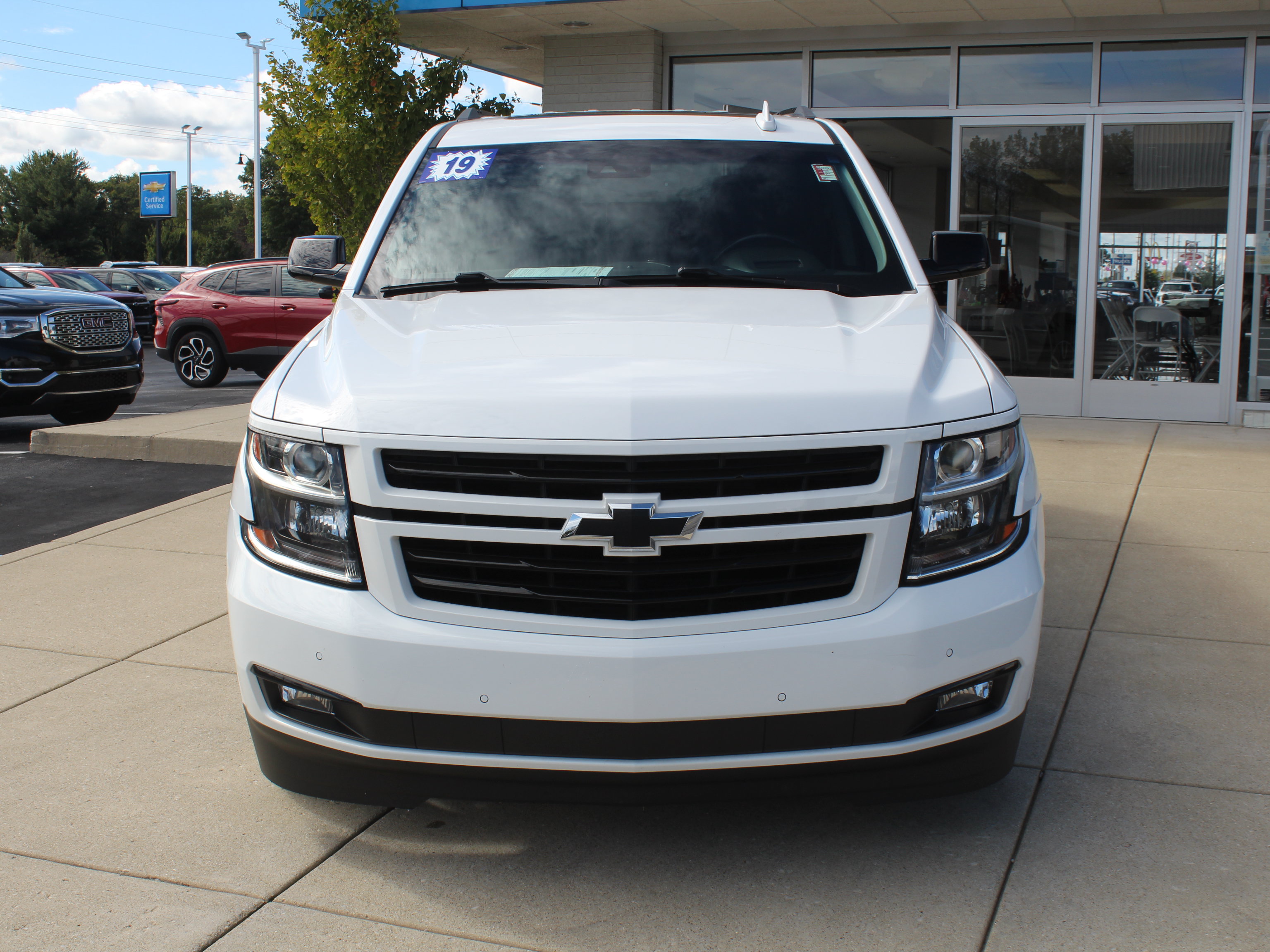 Used 2019 Chevrolet Tahoe Premier AWD/4WD image 11
