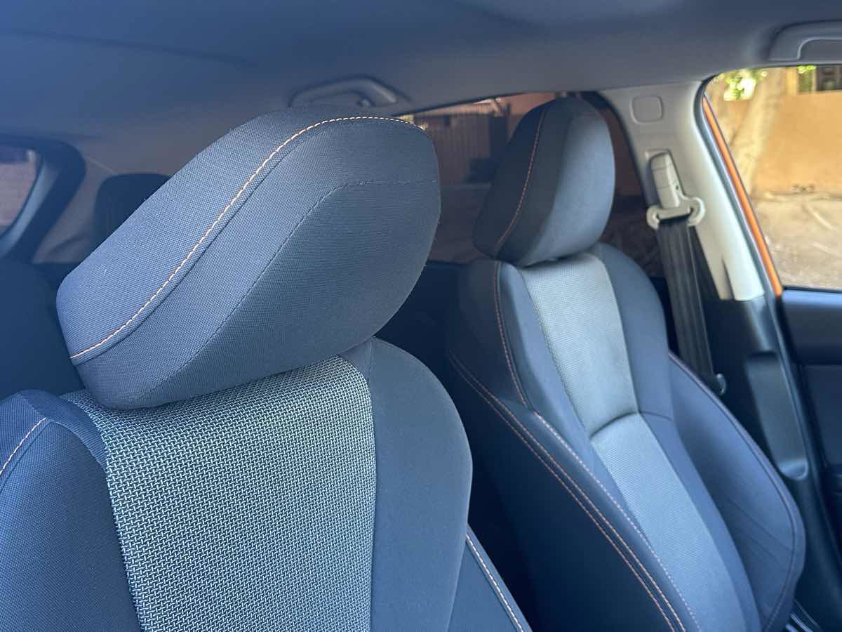 Used 2018 Subaru Crosstrek 2.0i Premium w/ Eyesight System image 13