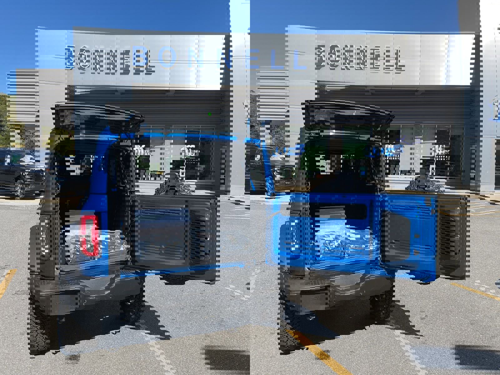 New 2025 Ford Bronco Badlands w/ Sasquatch Package image 13