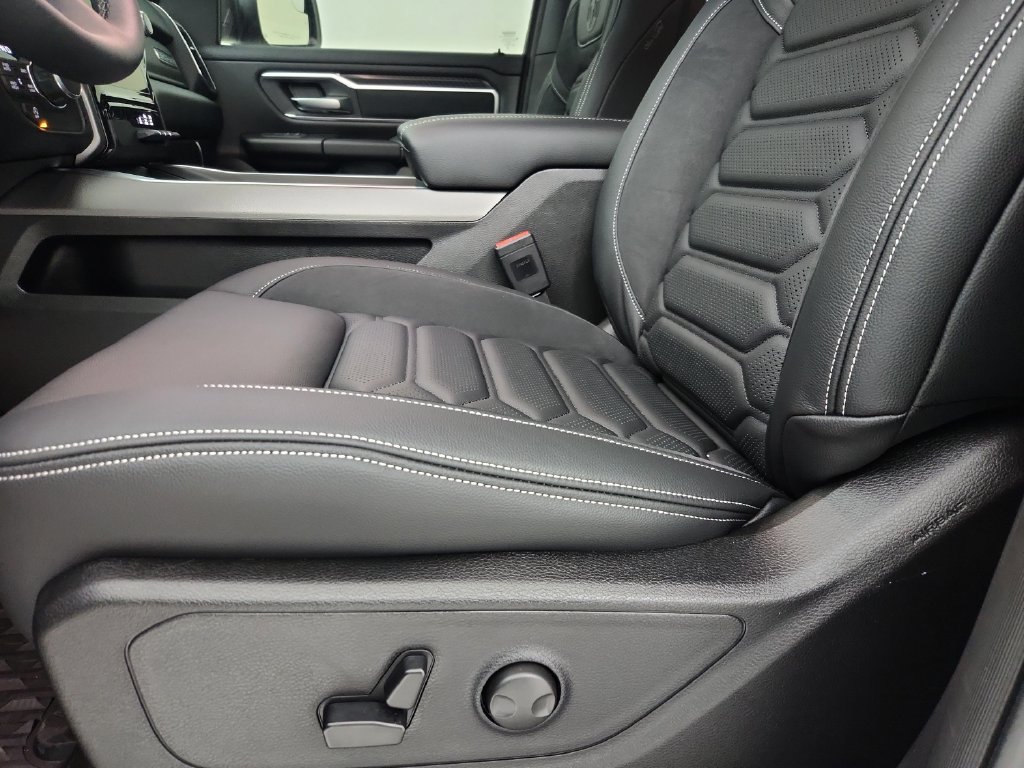 New 2026 RAM 1500 Big Horn AWD/4WD image 20