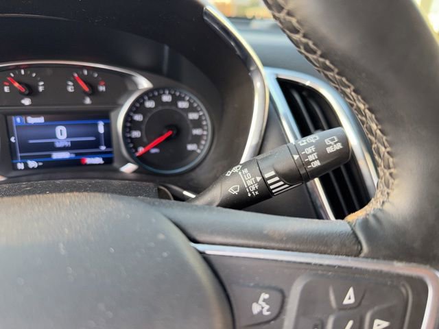 Used 2023 Chevrolet Equinox LT image 38