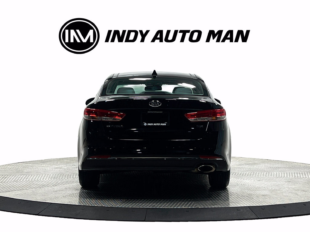 Used 2018 Kia Optima EX w/ Technology Package FWD image 5