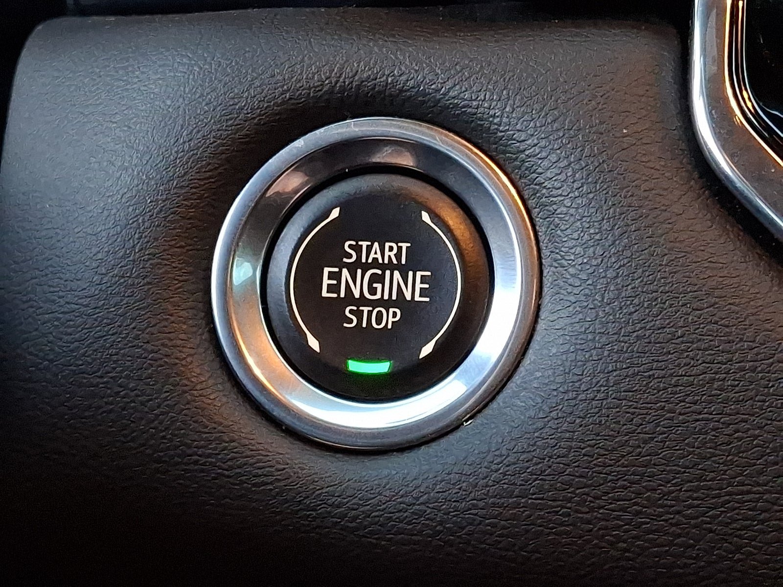 Certified 2025 GMC Canyon Elevation RWD image 22