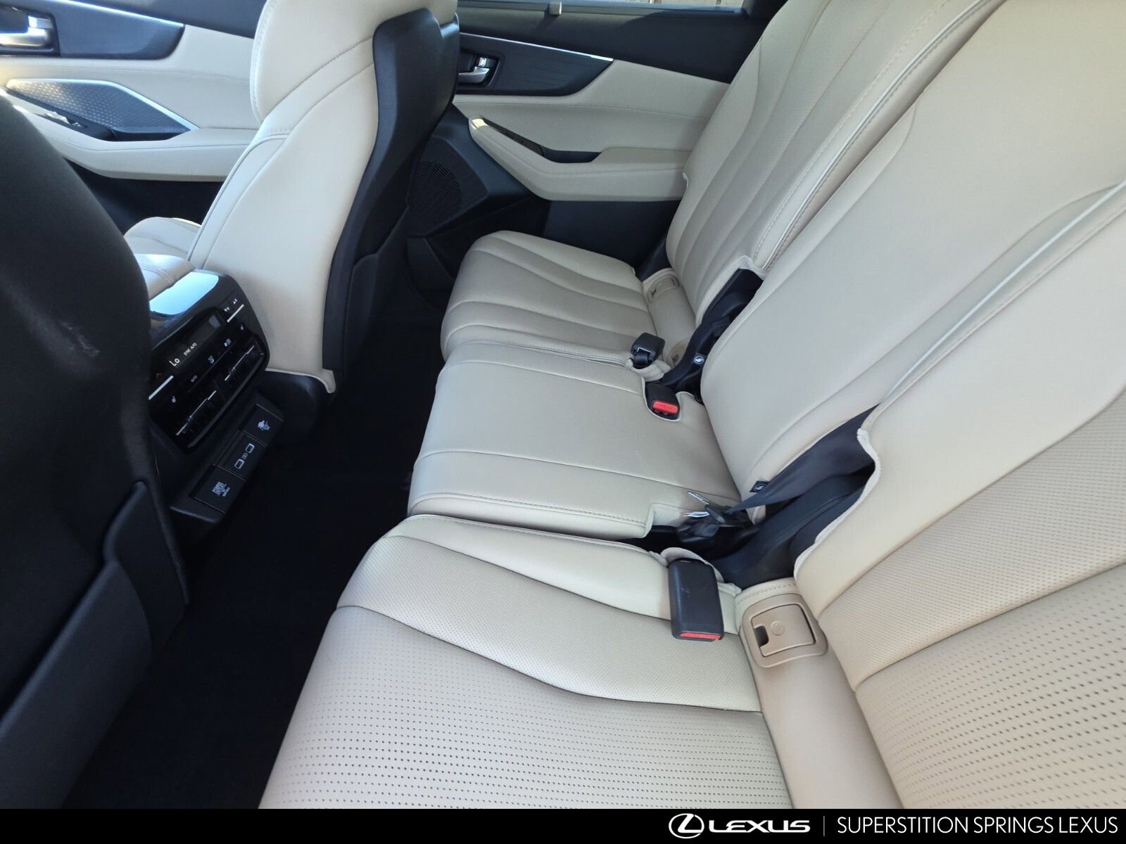 Used 2022 Acura MDX SH-AWD w/ Advance Package image 26