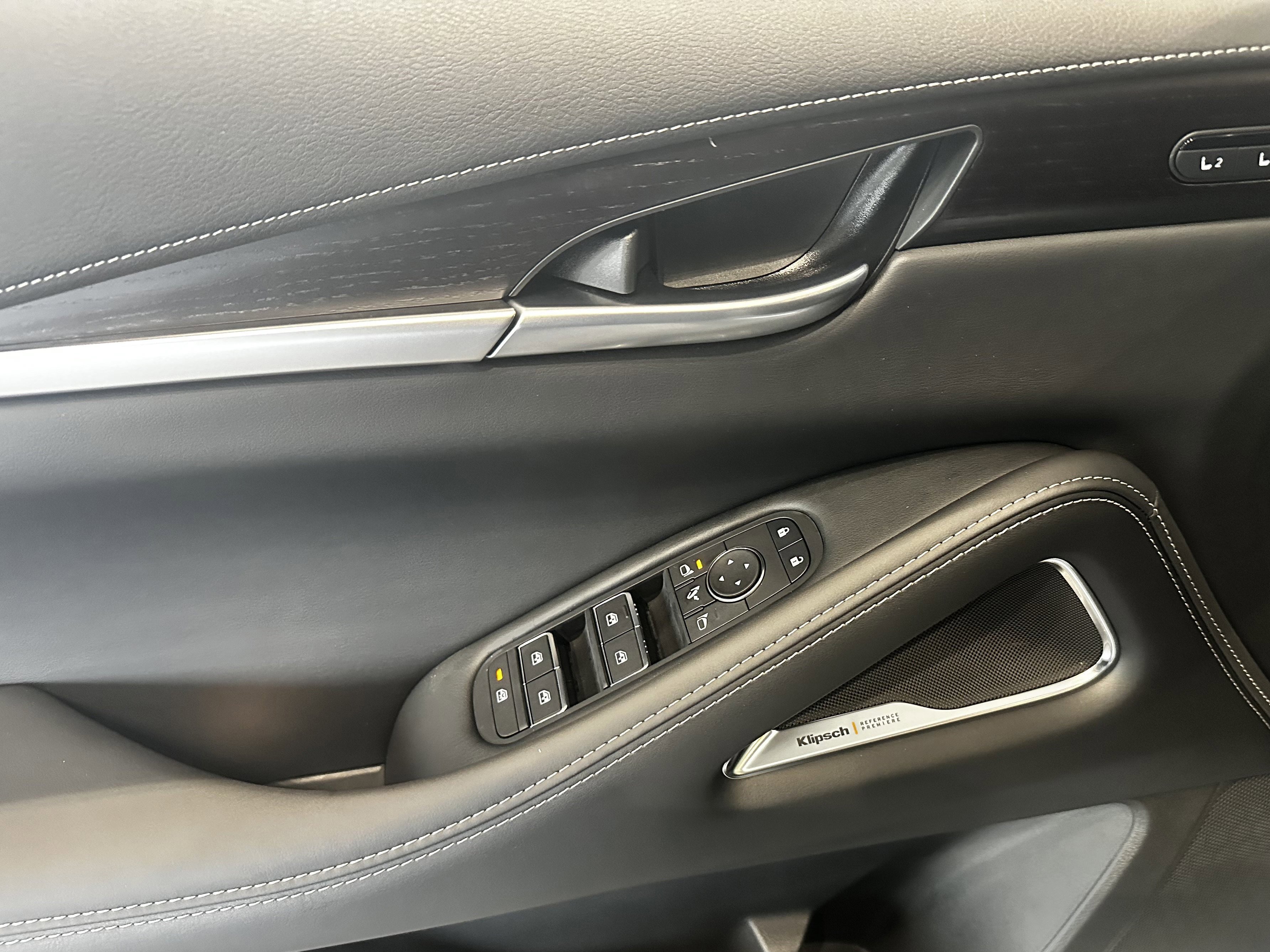 New 2026 INFINITI QX60 Autograph w/ Dark Cargo Package image 13