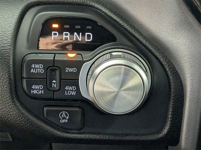 Used 2025 RAM 1500 Laramie image 24