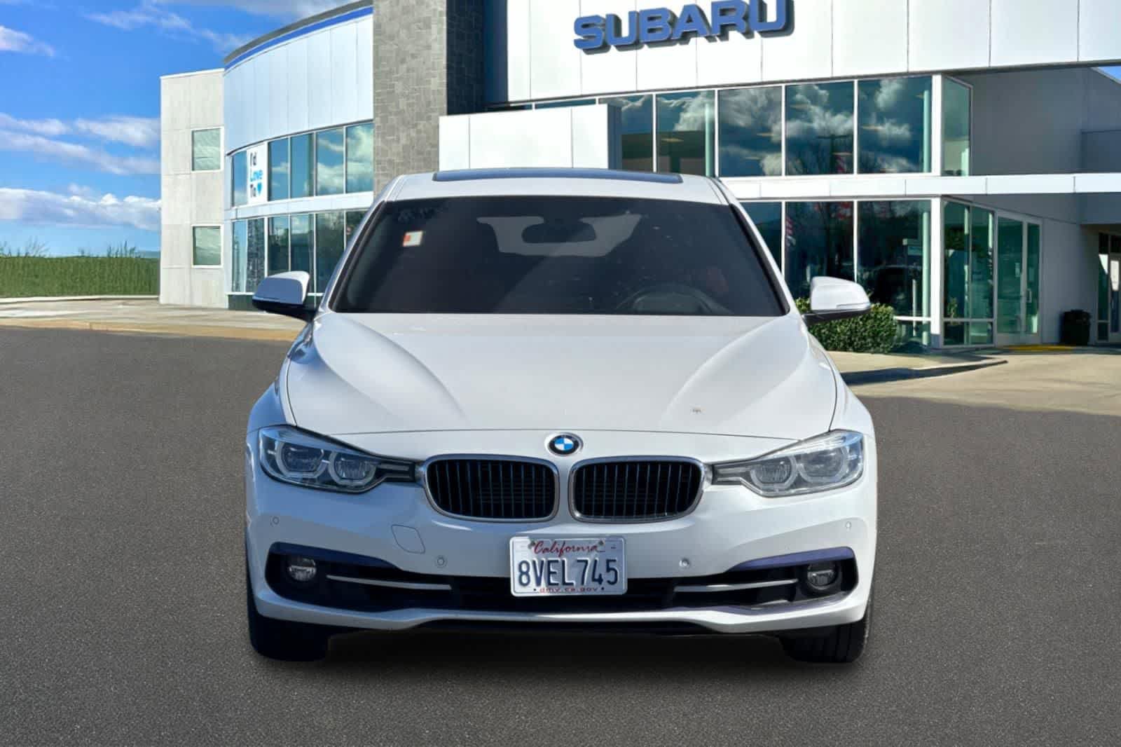 Used 2018 BMW 330e RWD image 10