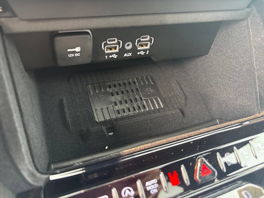 New 2026 Jeep Grand Wagoneer Summit AWD/4WD image 29
