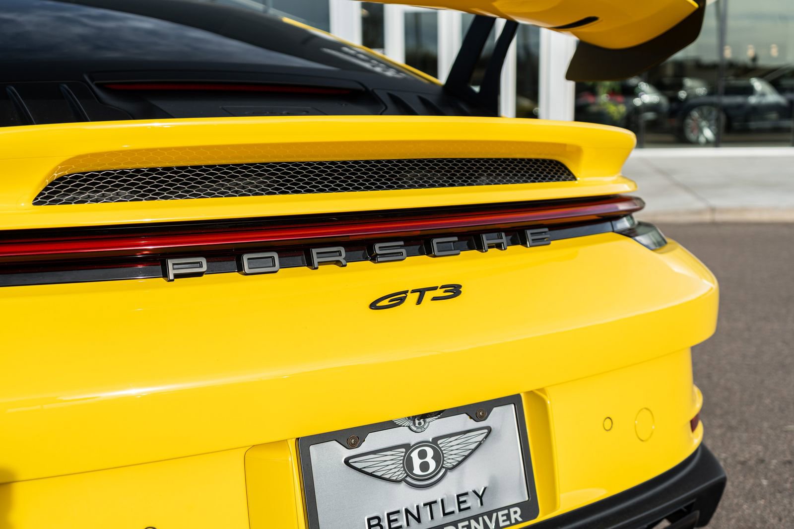Used 2022 Porsche 911 GT3 RWD image 11