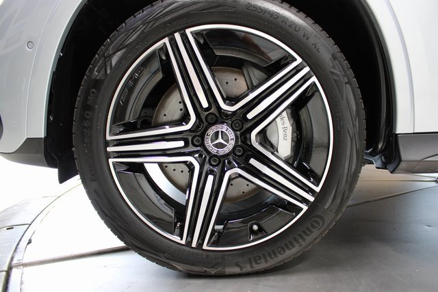 Used 2024 Mercedes-Benz GLC 300 image 36