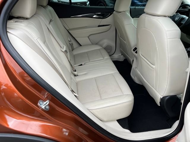 Used 2021 Buick Envision Essence w/ Technology Package I image 22