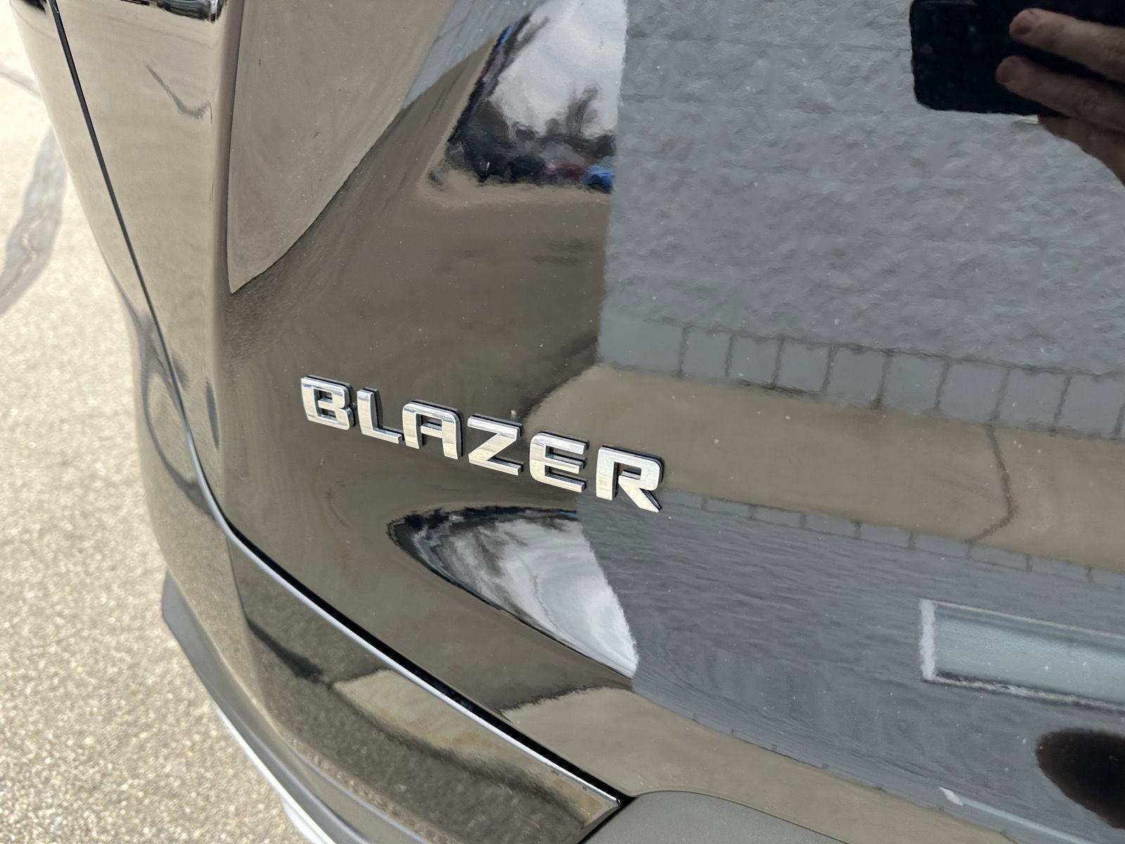 Used 2024 Chevrolet Blazer LT w/ Convenience Package FWD image 8