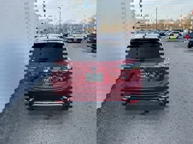 Used 2023 Buick Envision Avenir image 7