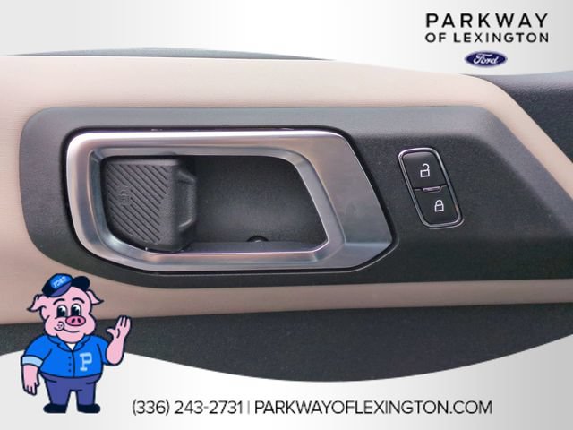 Used 2023 Ford Bronco Wildtrak AWD/4WD image 13