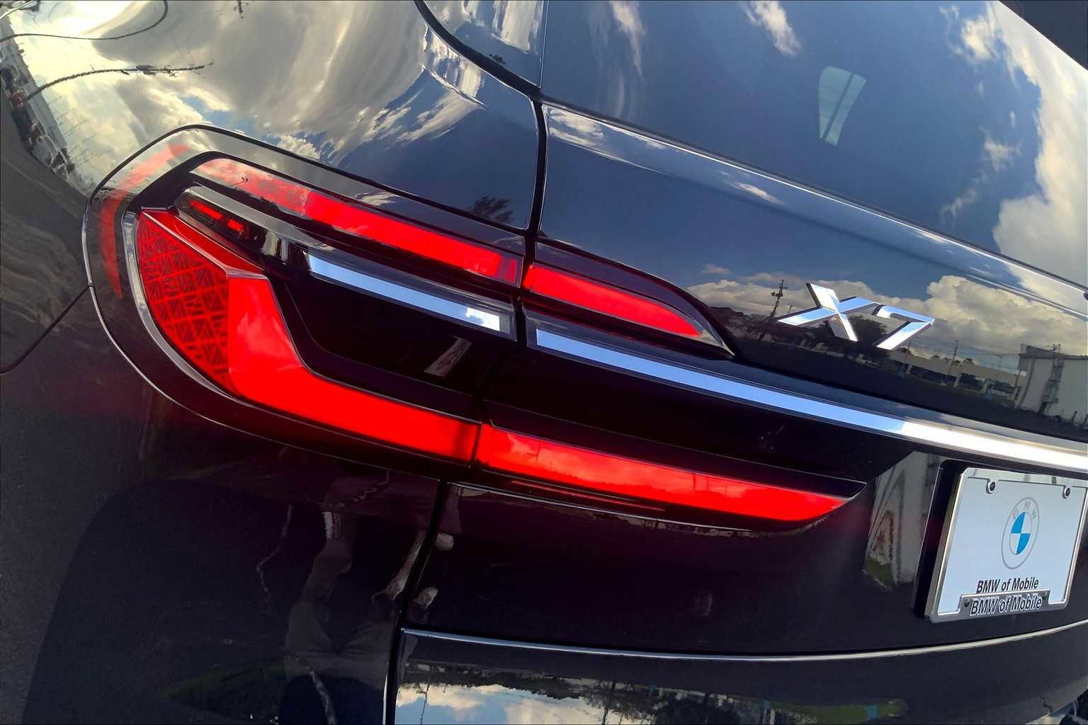 New 2026 BMW X7 xDrive40i w/ Premium Package image 15