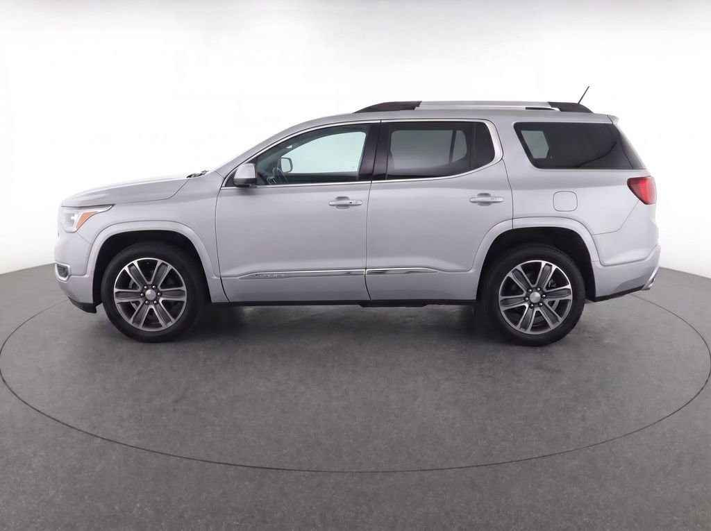 Used 2018 GMC Acadia Denali w/ Technology Package FWD image 6