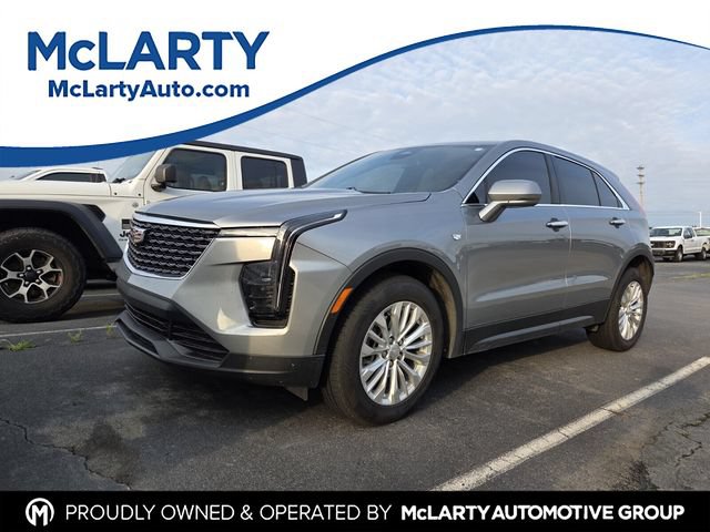 Used 2024 Cadillac XT4 Luxury w/ Cold Weather Package