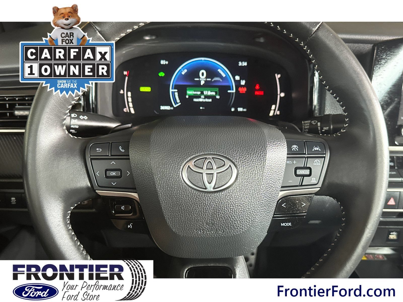 Used 2025 Toyota Camry SE FWD image 23