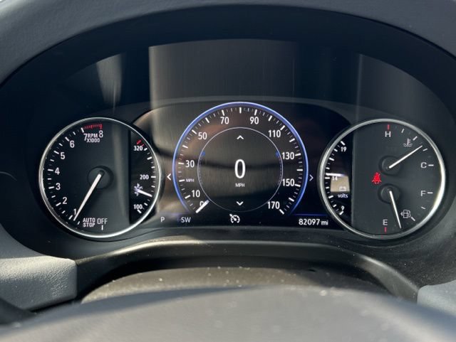 Used 2022 Buick Enclave Premium AWD/4WD image 39