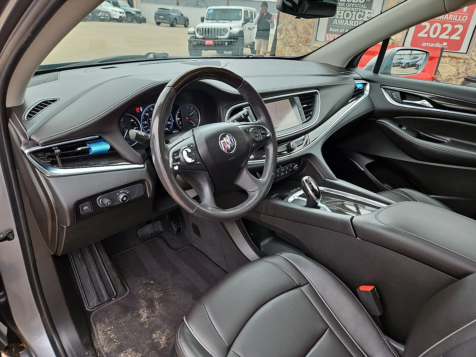 Used 2020 Buick Enclave Avenir w/ Avenir Technology Package AWD/4WD image 14