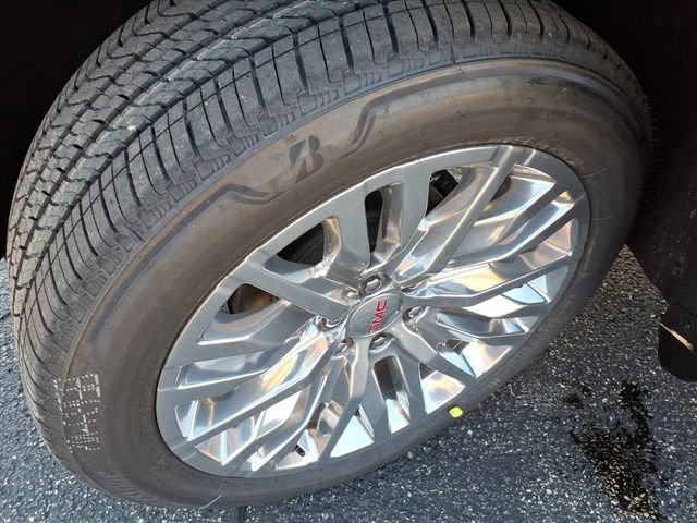 New 2026 GMC Yukon XL Denali w/ Denali Reserve Package image 15