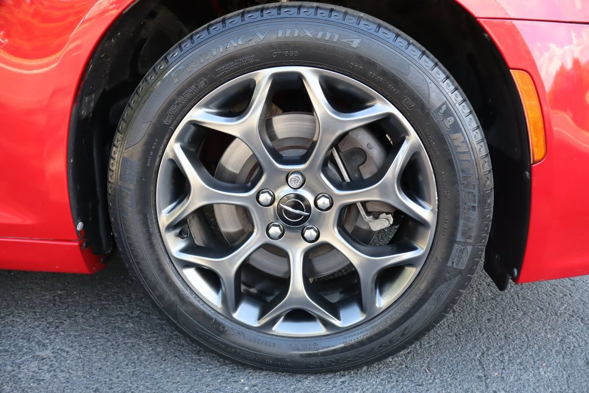 Used 2018 Chrysler 300 S w/ S Model Appearance Package AWD/4WD image 44