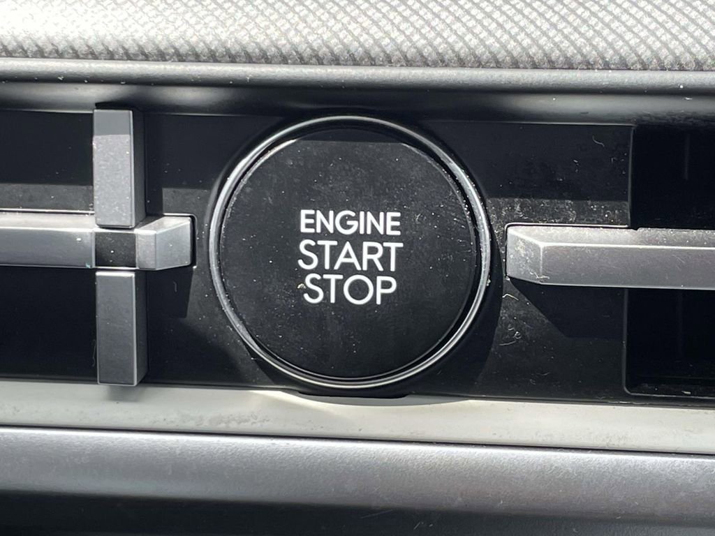 Used 2024 Hyundai Santa Fe SEL image 25