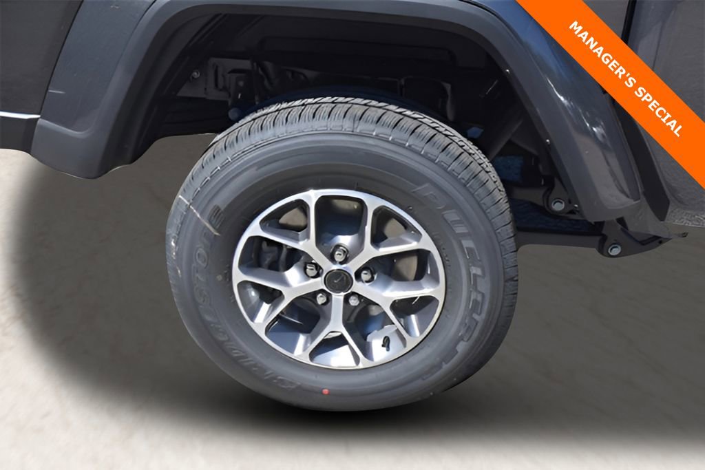 New 2025 Jeep Gladiator Sport AWD/4WD image 9