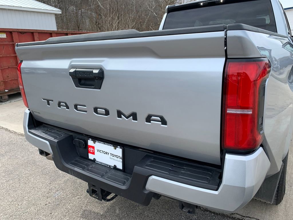 Used 2024 Toyota Tacoma SR5 image 34