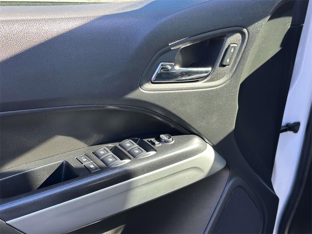 Used 2022 Chevrolet Colorado ZR2 w/ Colorado ZR2 Bison Edition image 17