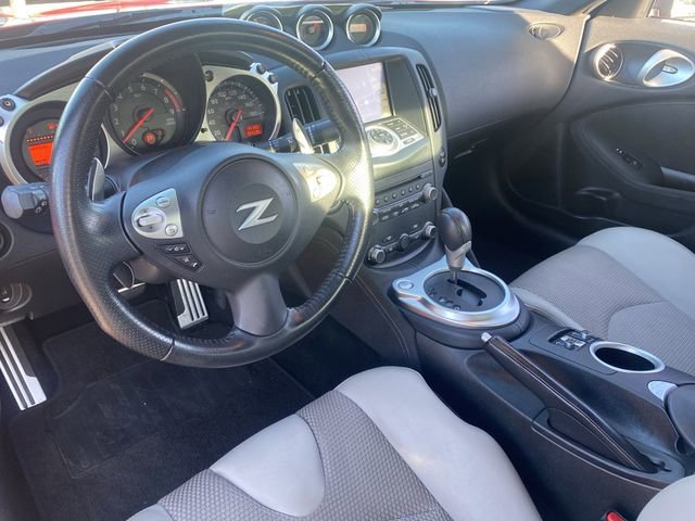 Used 2017 Nissan 370Z Touring Sport image 16