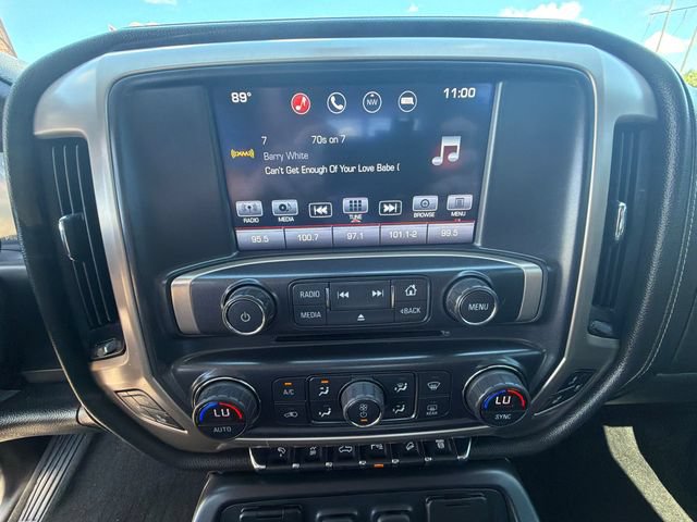 Used 2016 GMC Sierra 2500 Denali w/ Suspension Package, Off-Road AWD/4WD image 30