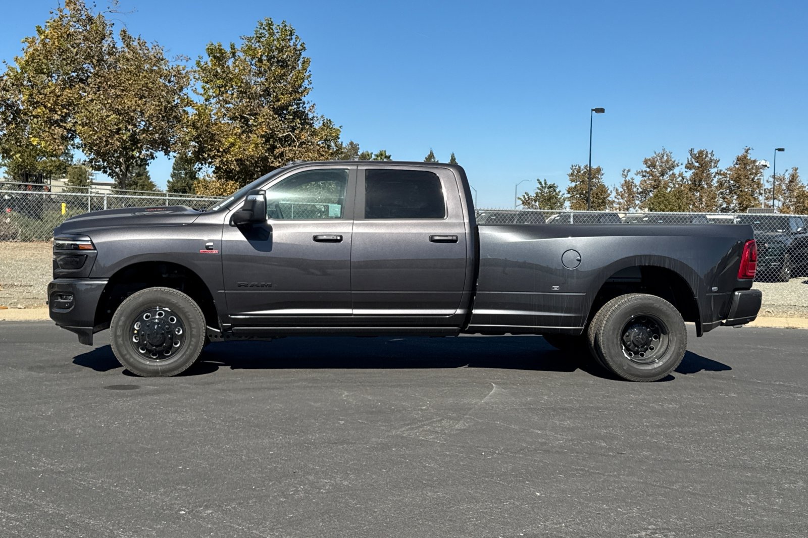 New 2027 RAM 3500 Laramie AWD/4WD image 6