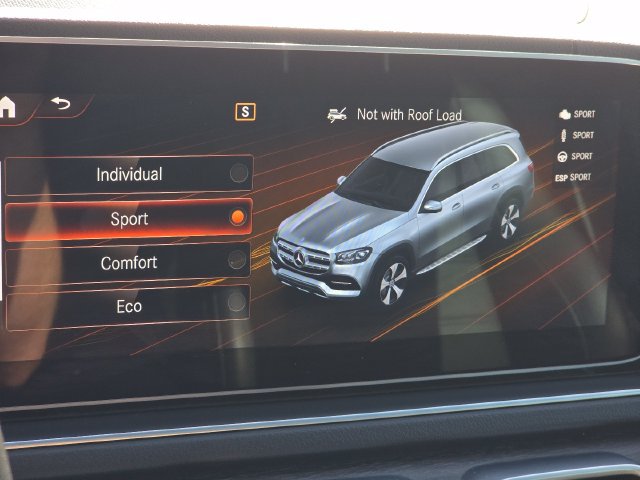 Used 2021 Mercedes-Benz GLS 580 4MATIC image 8